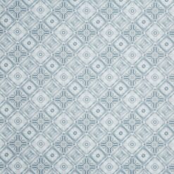 Tkanina Prestigious Textiles Grand Botanical 8691/047 Greenhouse Porcelain niebieska wzory geometryczne